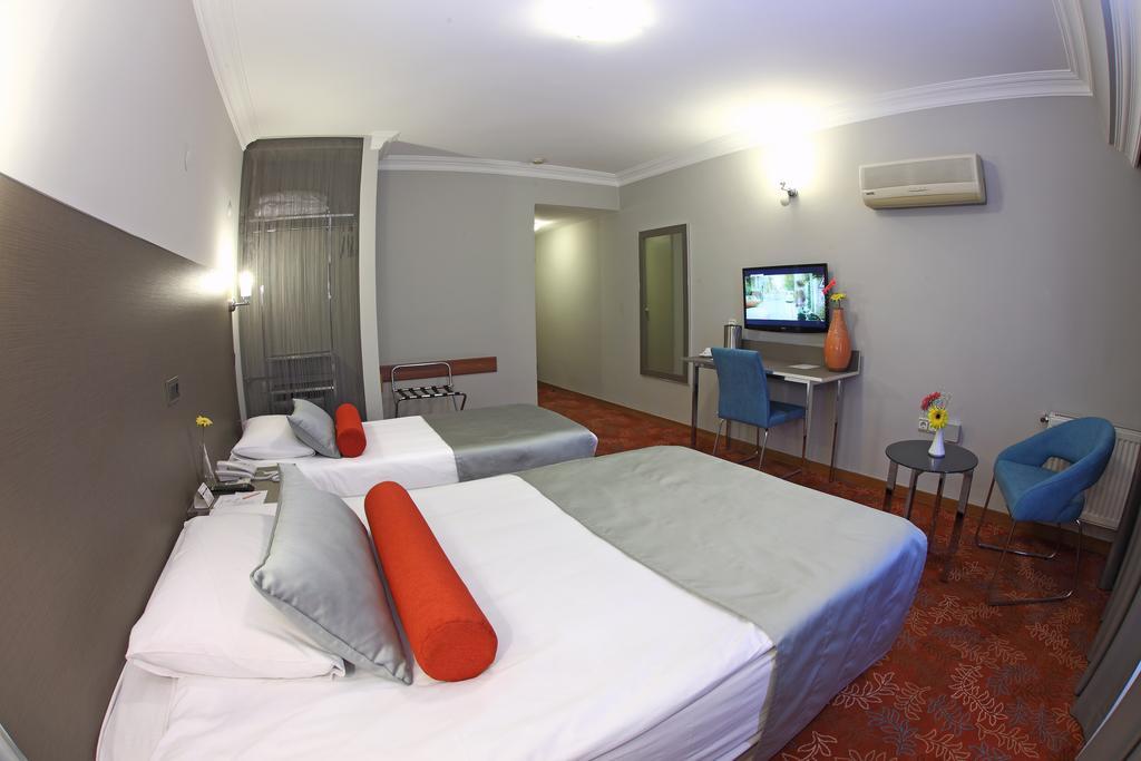 Arma Hotel Manisa Room photo